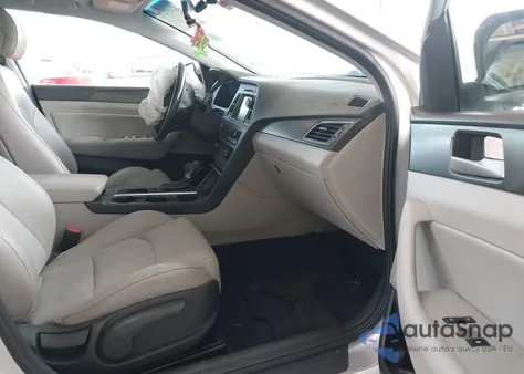 2016 Hyundai Sonata Sport from USA, damaged, VIN 5NPE34AF1GH430172